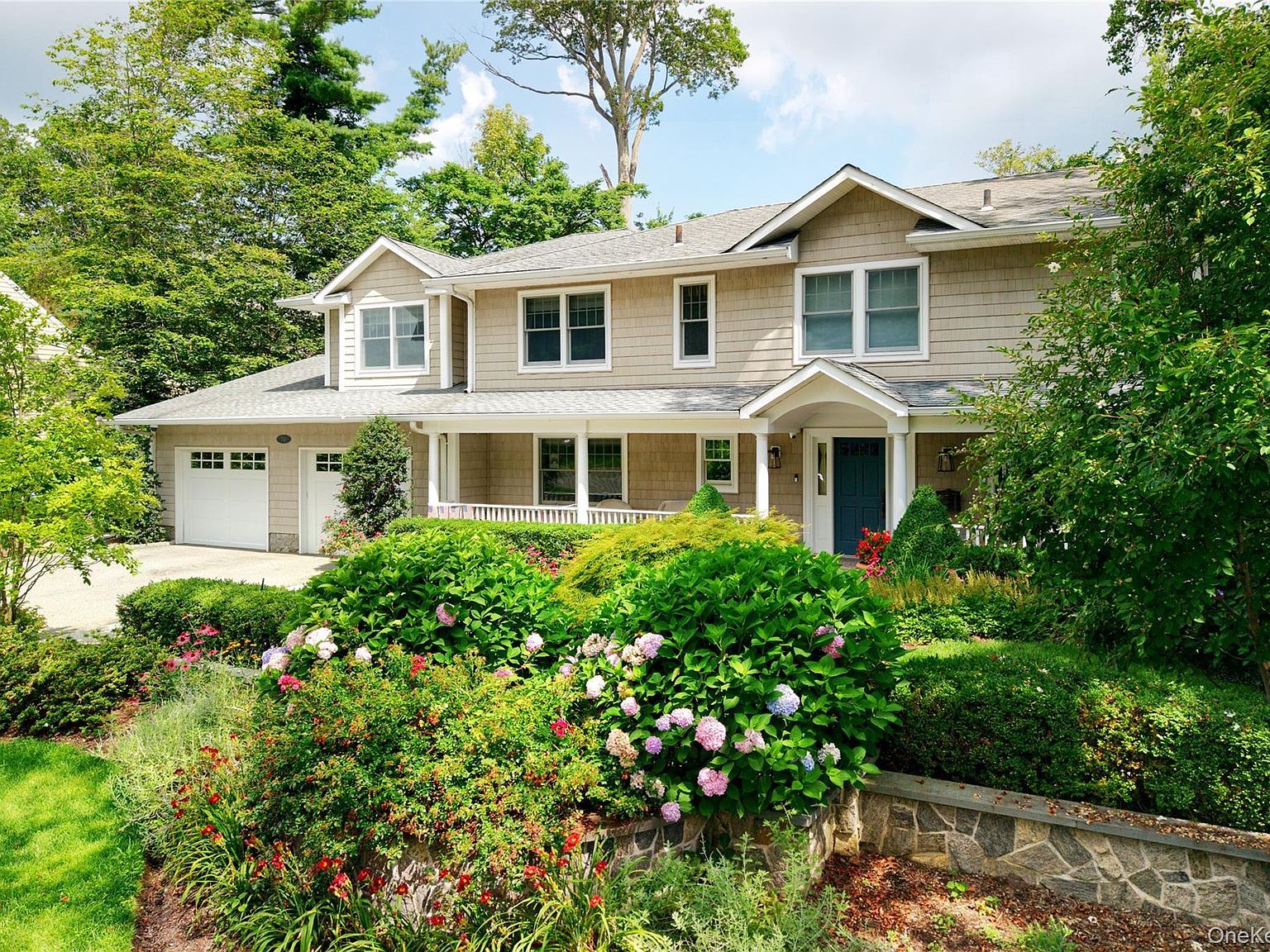 110 Birch Dr Roslyn, NY 11576 - Thumbnail 3