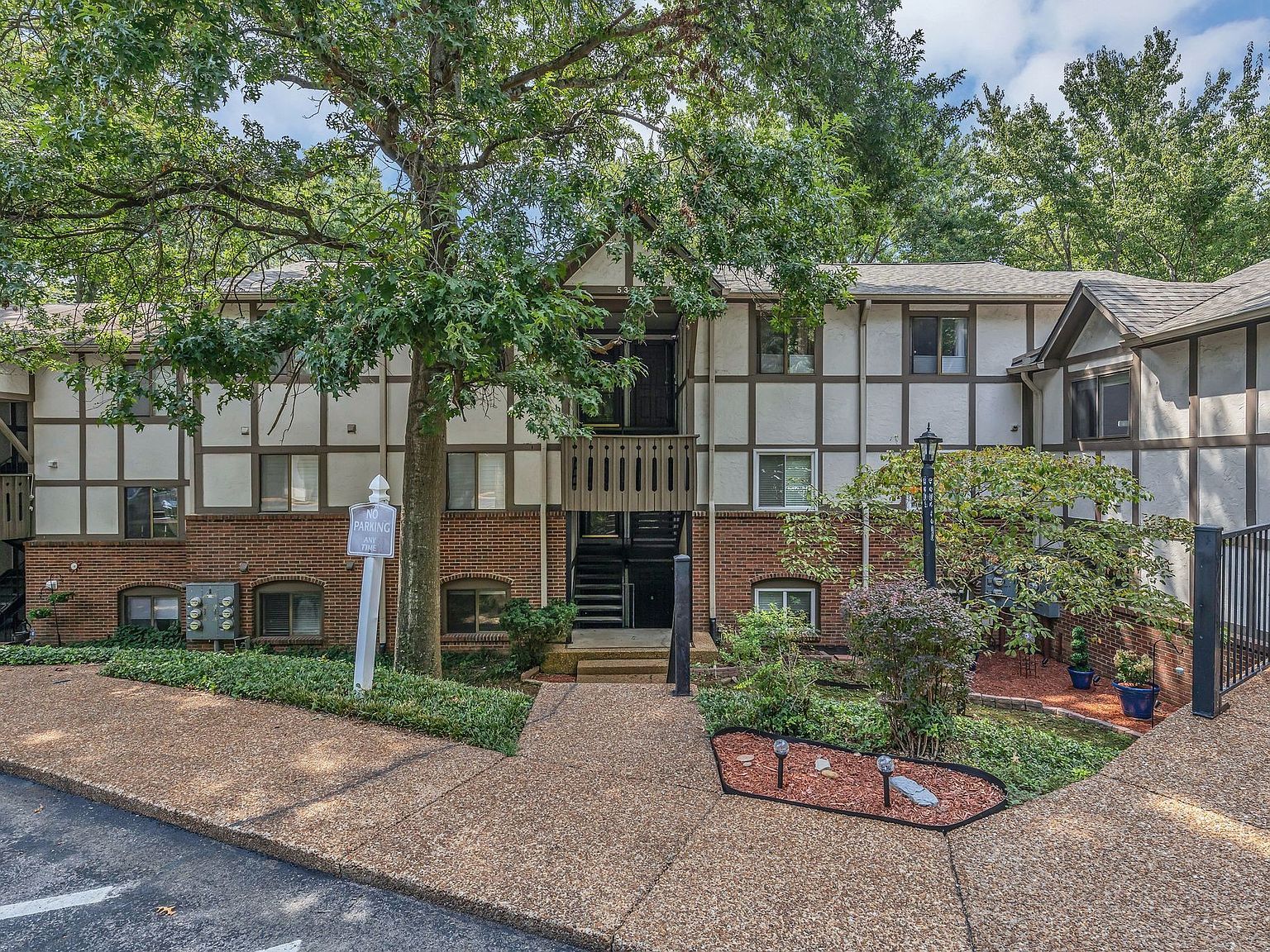 5304 Edmondson Pike APT 1 Nashville, TN 37211 - Thumbnail 3