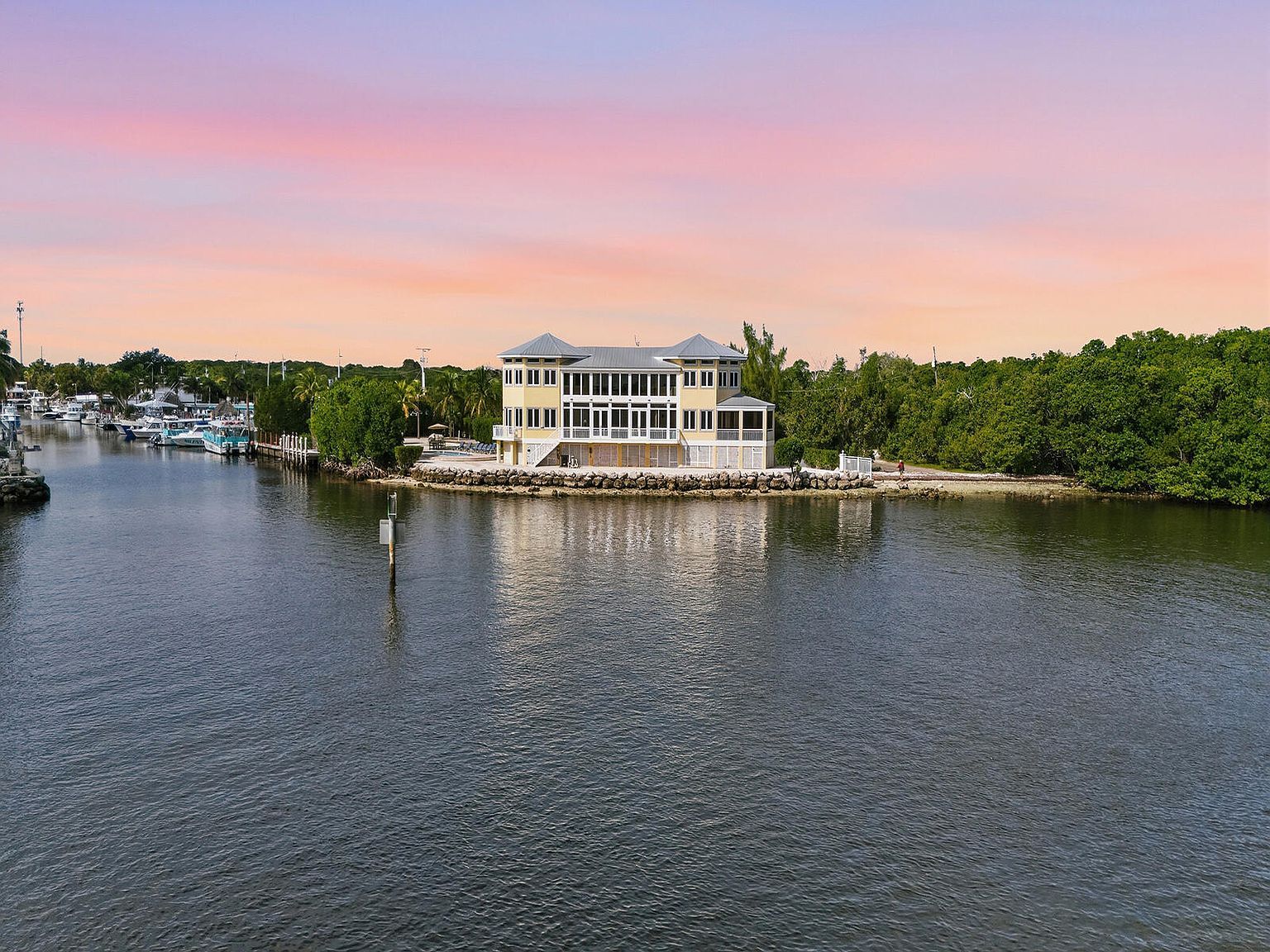 57 Garden Cove Dr Key Largo, FL 33037 - Thumbnail 3