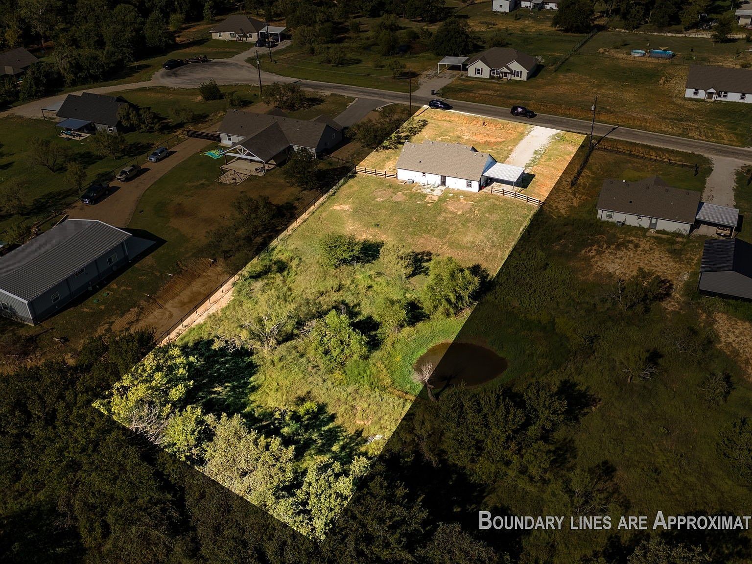 509 Pecan Tree Ct Poolville, TX 76487 - Thumbnail 3