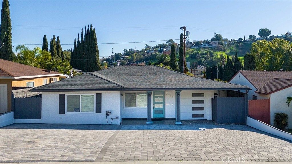 2468 Richelieu Ave Los Angeles, CA 90032 - Thumbnail 3