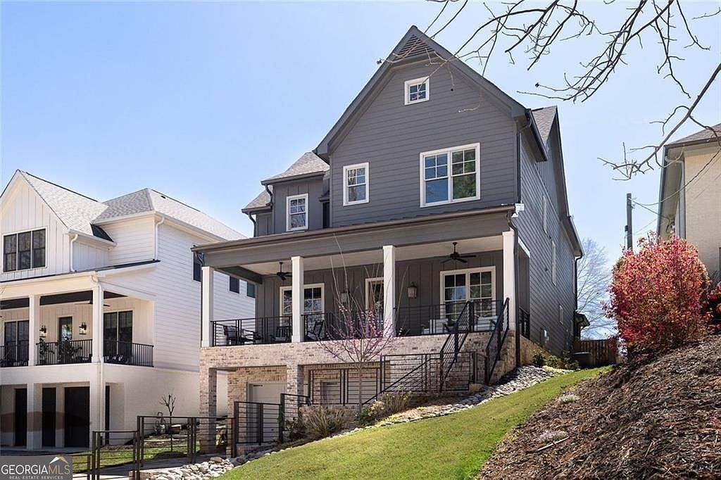 1329 Sylvan Cir NE Atlanta, GA 30319 - Thumbnail 3