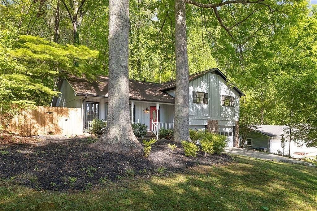 2845 Wood Forest Rd Marietta, GA 30066 - Thumbnail 3