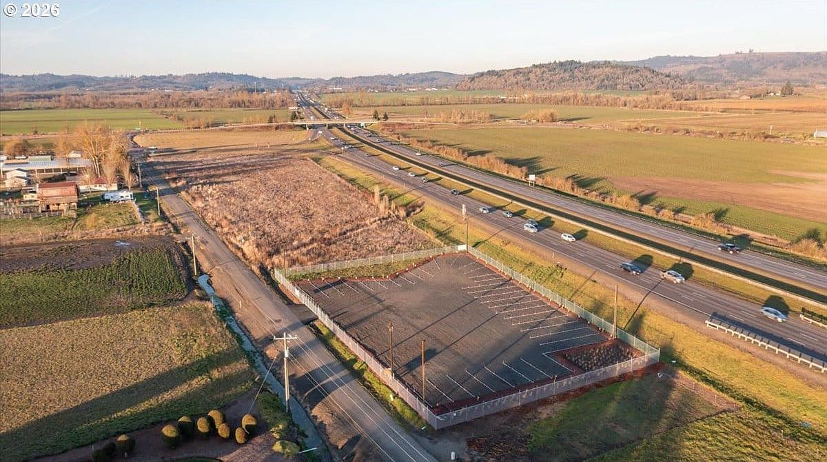 Westside Ln Jefferson, OR 97352 - Thumbnail 3