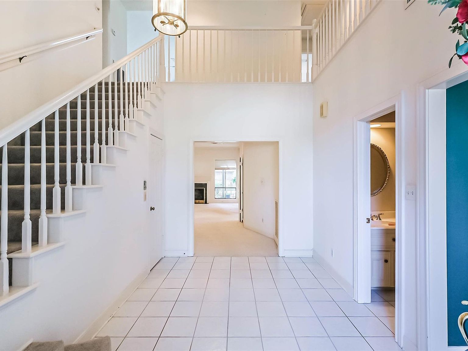 618 Rock Cv Houston, TX 77079 - Thumbnail 3