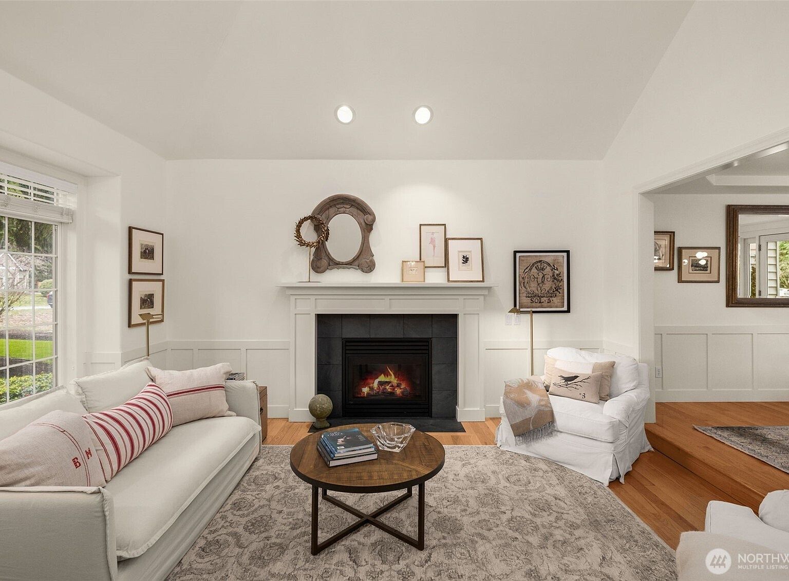 18604 215th Way NE Woodinville, WA 98077 - Thumbnail 3