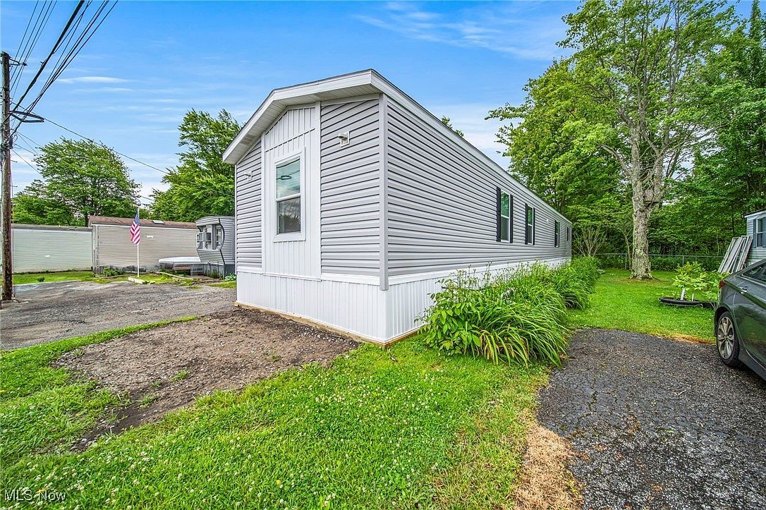 15 Eddie Rd Madison, OH 44057 - Thumbnail 3