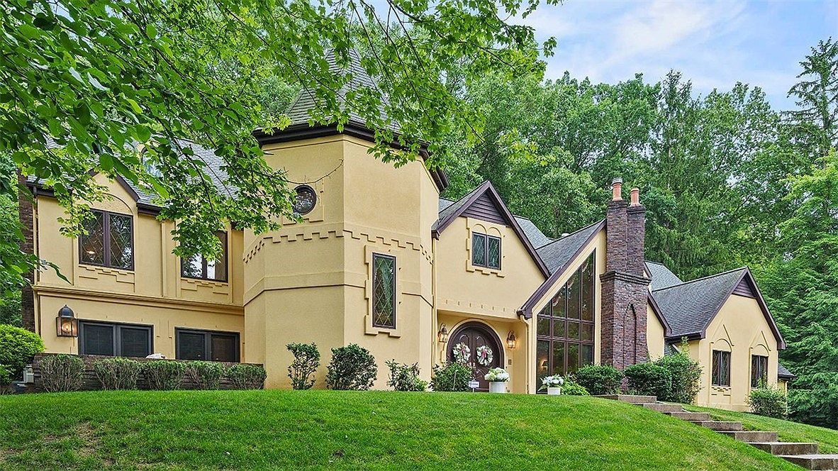 613 Lincoln Rd Bradfordwoods, PA 15015 - Thumbnail 3