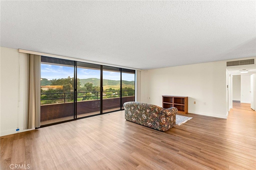 24055 Paseo Del Lago Unit 861 Laguna Woods, CA 92637 - Thumbnail 3