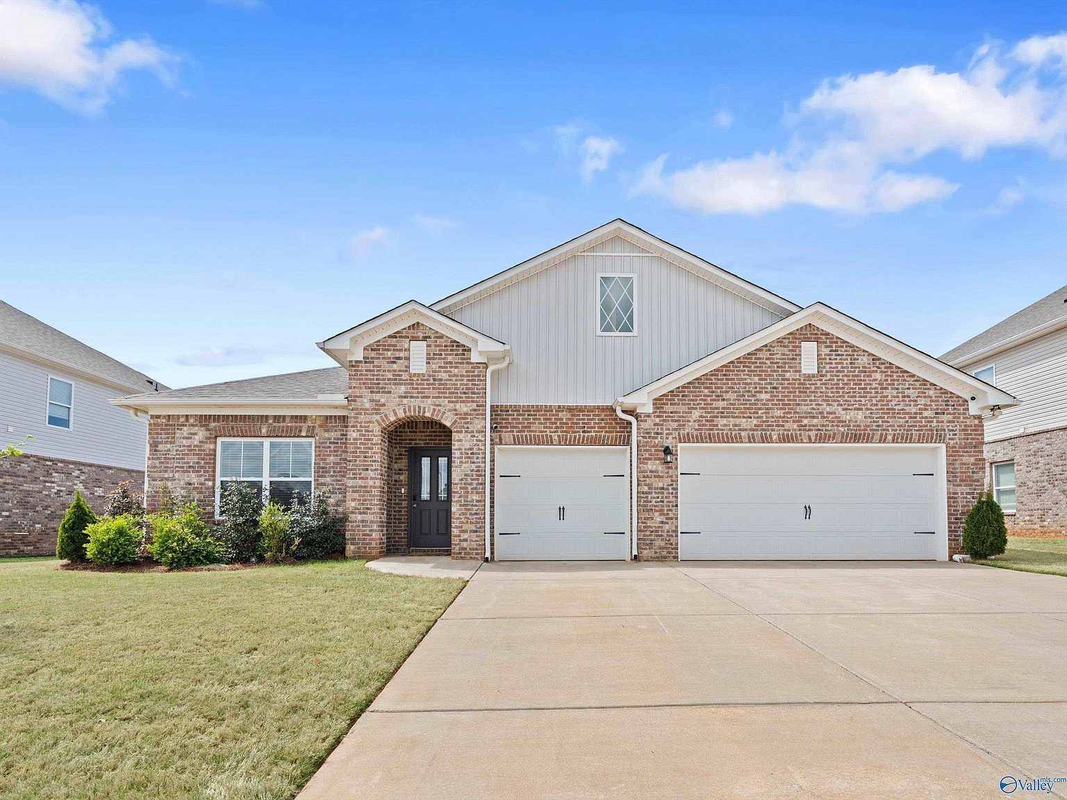 404 Arcanum Ln New Market, AL 35761 - Thumbnail 3