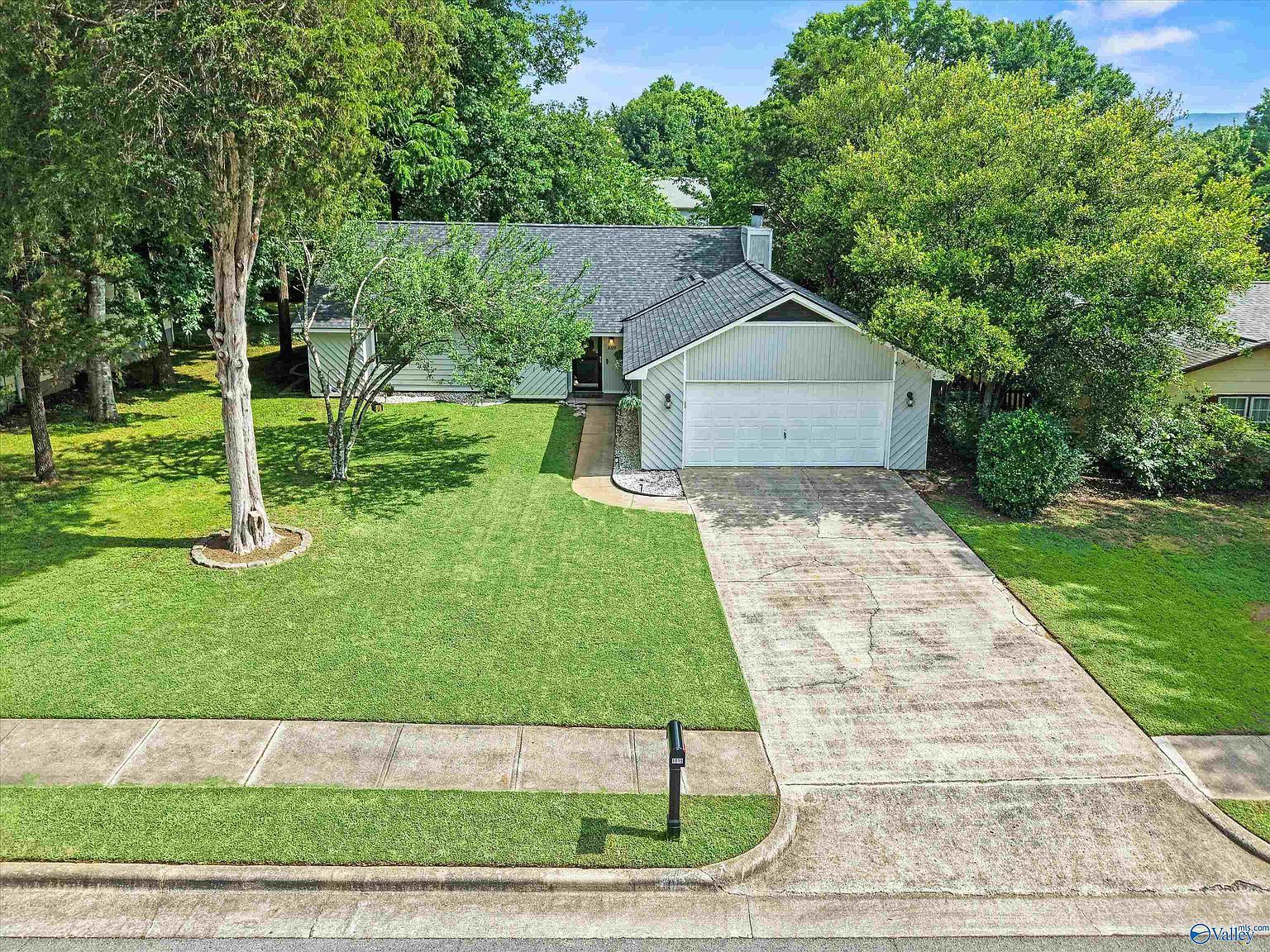 1019 Shiloh St SE Huntsville, AL 35803 - Thumbnail 3