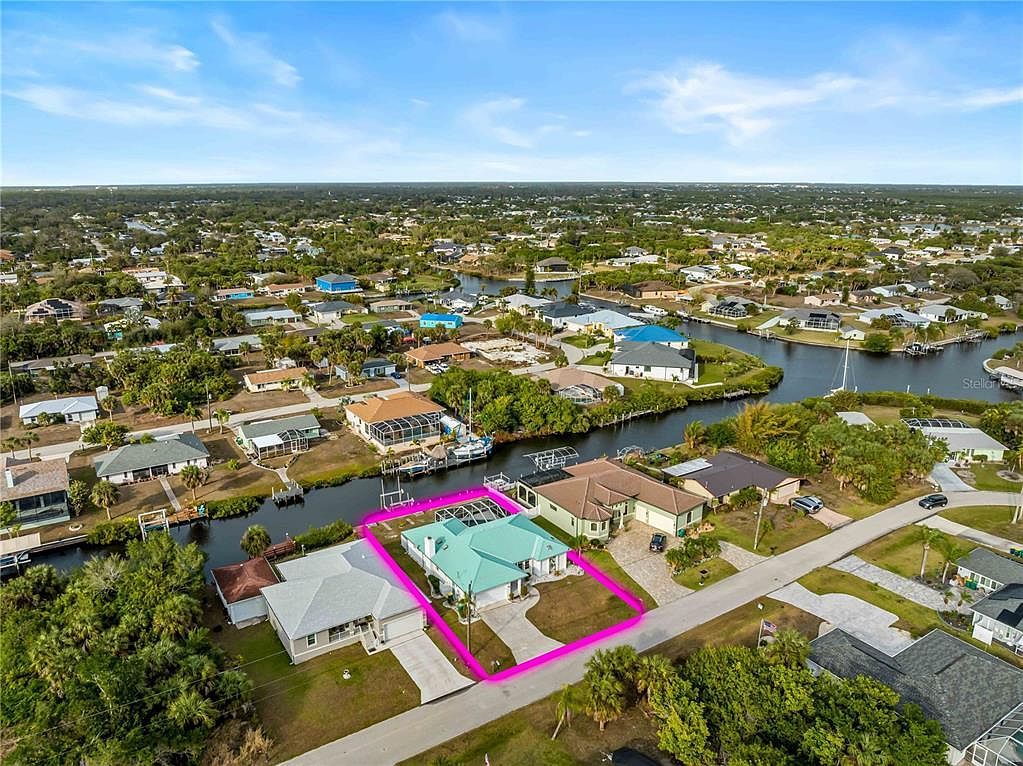 18662 Arapahoe Cir Pt Charlotte, FL 33948 - Thumbnail 3