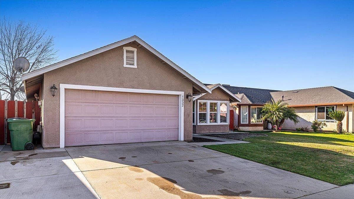 1332 Blue Jay Way Modesto, CA 95351 - Thumbnail 3