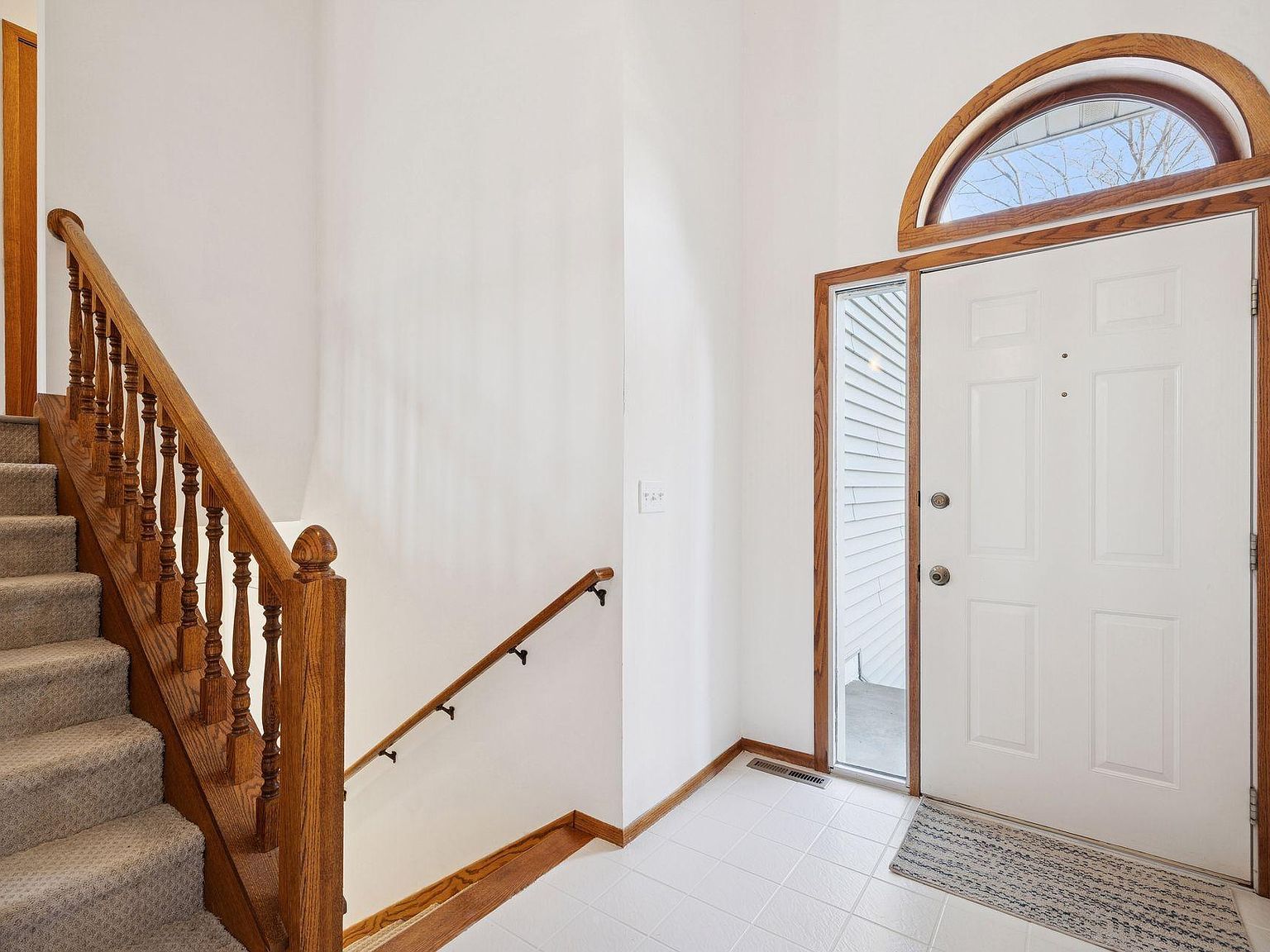 4143 Meadowlark Point Eagan, MN 55122 - Thumbnail 3