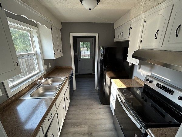 1485 Sunshine Dr Clarksville, TN 37042 - Thumbnail 3