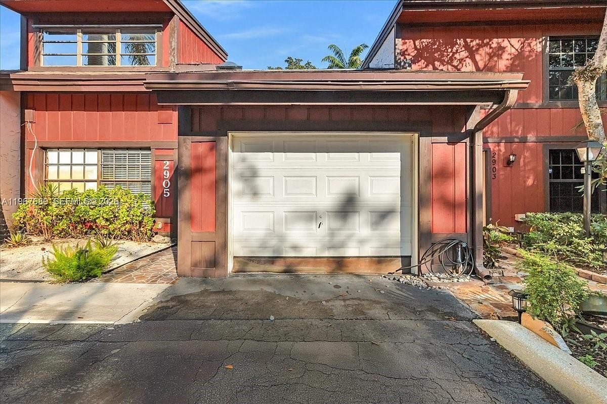 2905 N 34th Ter Hollywood, FL 33021 - Thumbnail 3