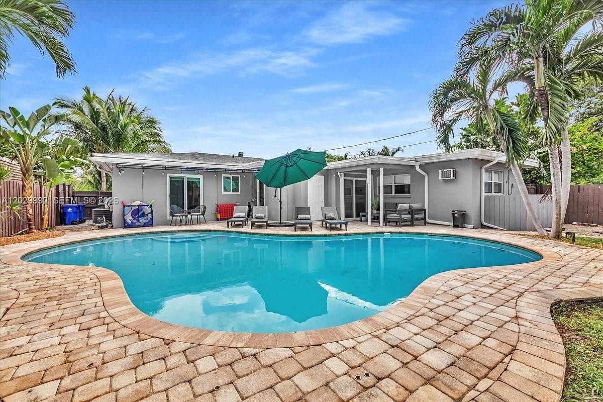 813 NE 17th St Fort Lauderdale, FL 33305 - Thumbnail 3
