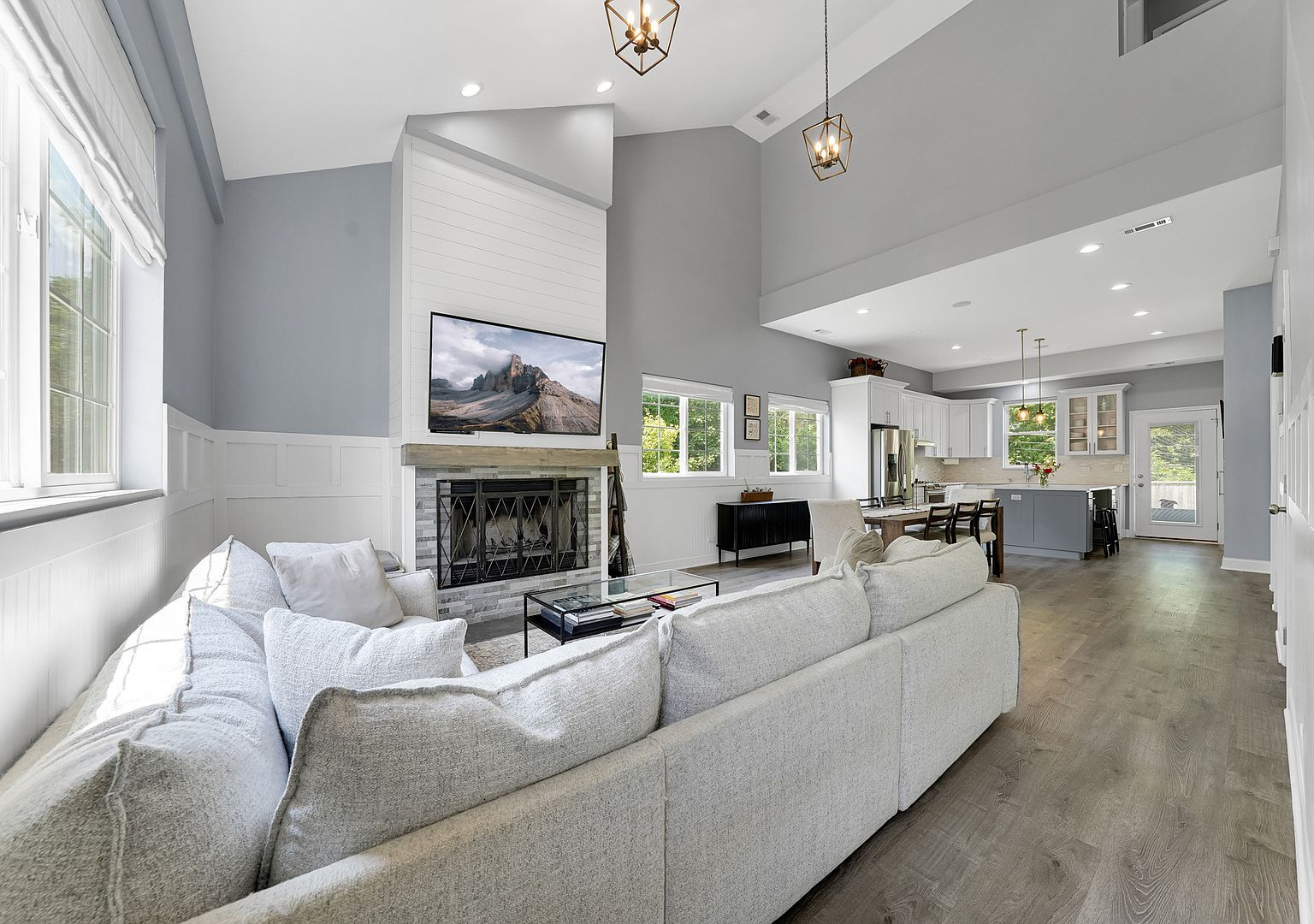 228 Juneway Ter Lake Bluff, IL 60044 - Thumbnail 3