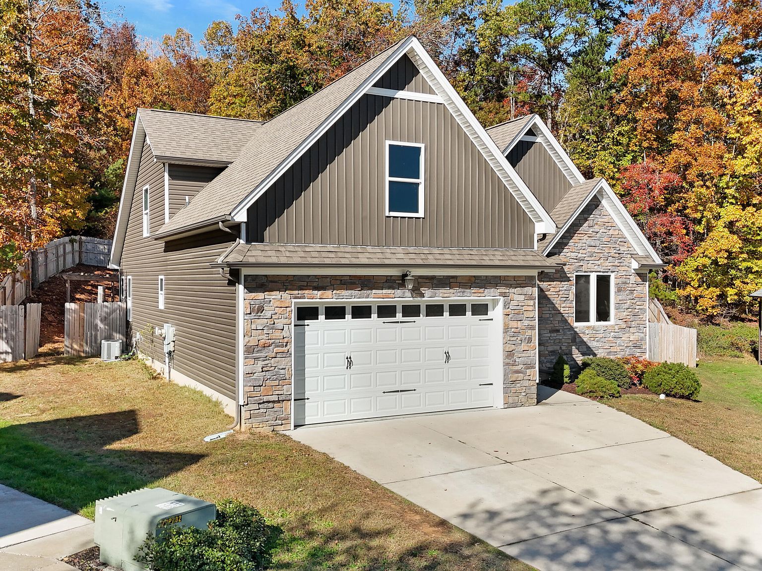 8672 Maple Valley Dr Chattanooga, TN 37421 - Thumbnail 3