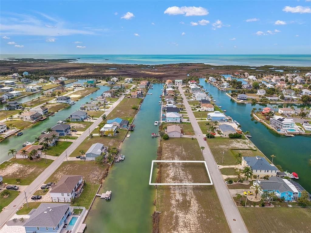 4018 Amberjack Dr #44 Hernando Beach, FL 34607 - Thumbnail 3