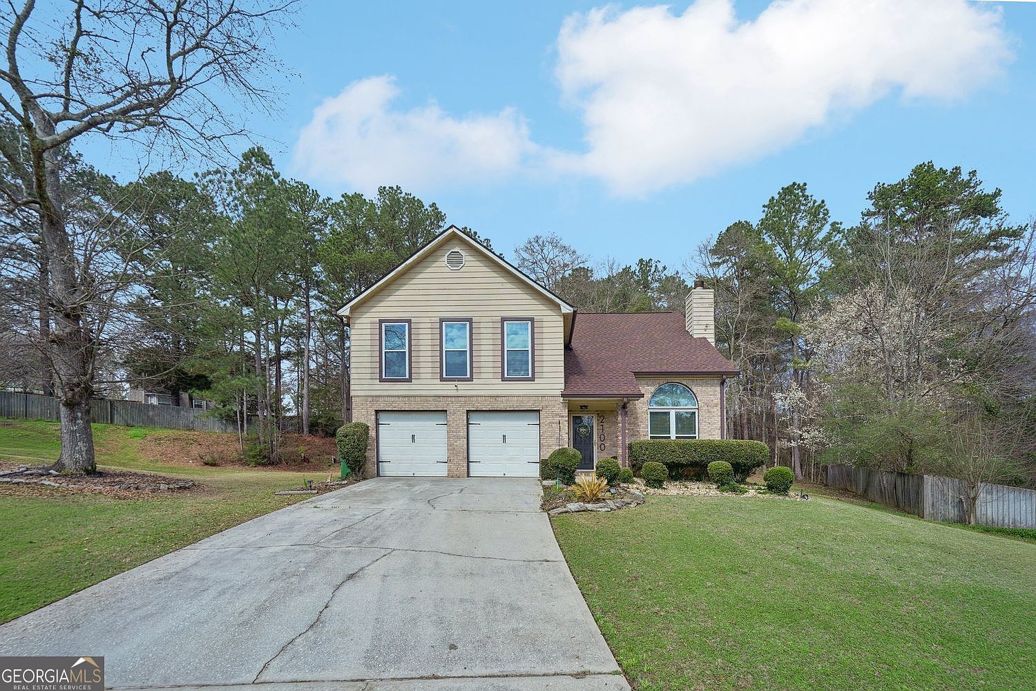 2100 Green Tree Ct Lithonia, GA 30058 - Thumbnail 3