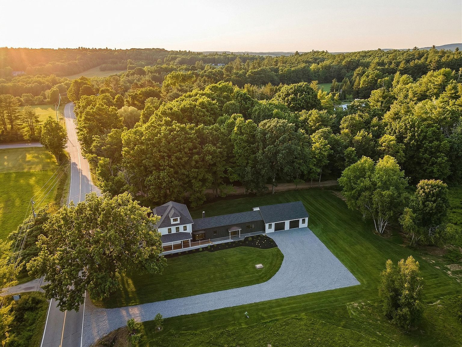 533 Route 135 Monmouth, ME 04259 - Thumbnail 3