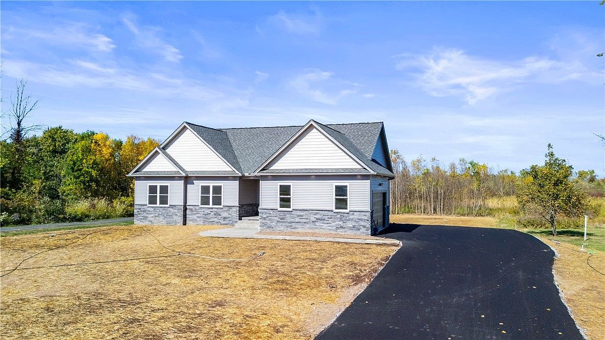 66 Parma Center Rd Hilton, NY 14468 - Thumbnail 3