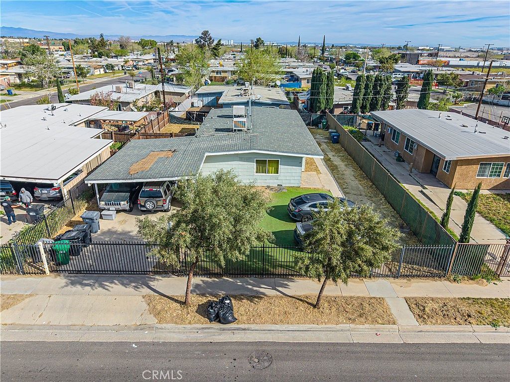 835 E Avenue Q Palmdale, CA 93550 - Thumbnail 3