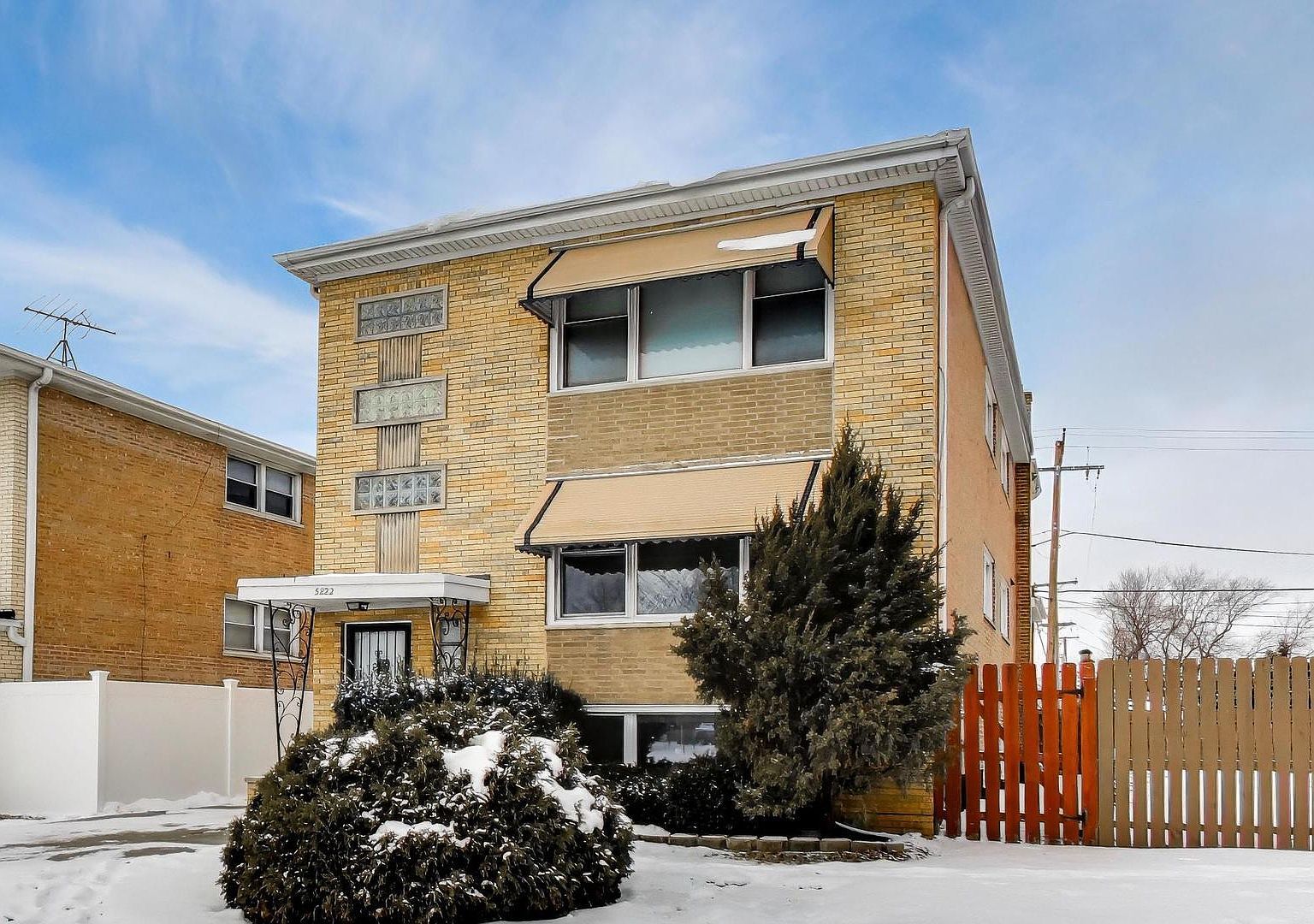 5822 W 79th St Burbank, IL 60459 - Thumbnail 3