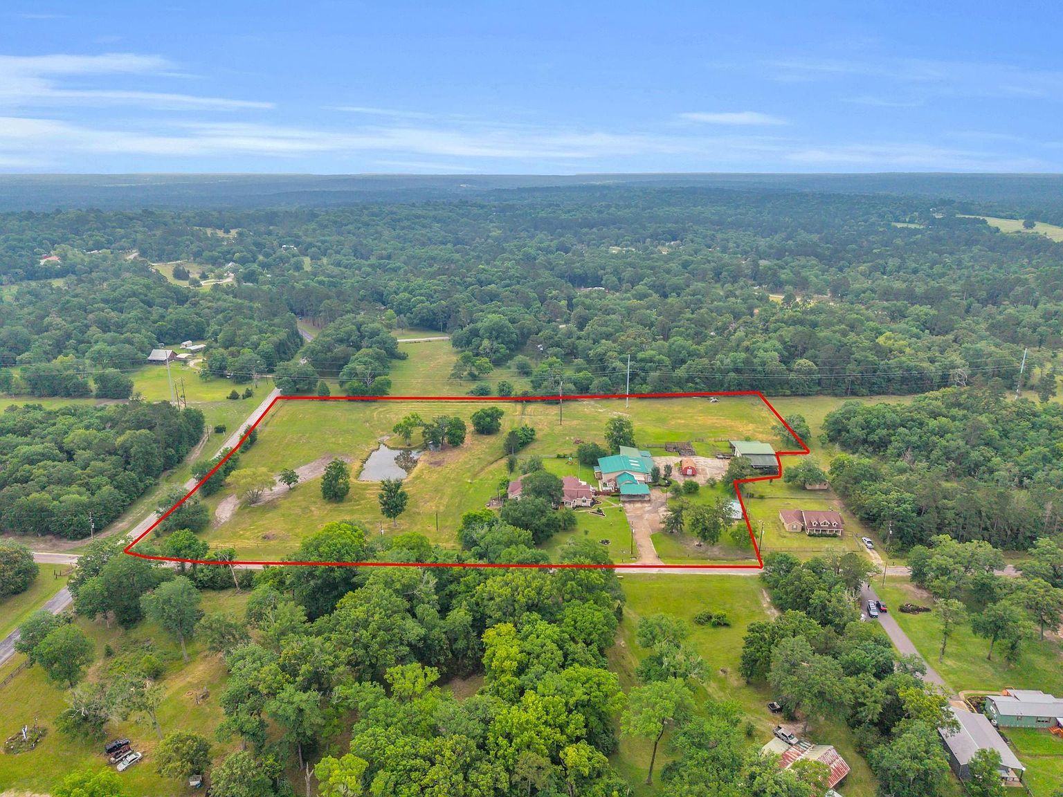 103 Roundabout Ln Huntsville, TX 77320 - Thumbnail 3