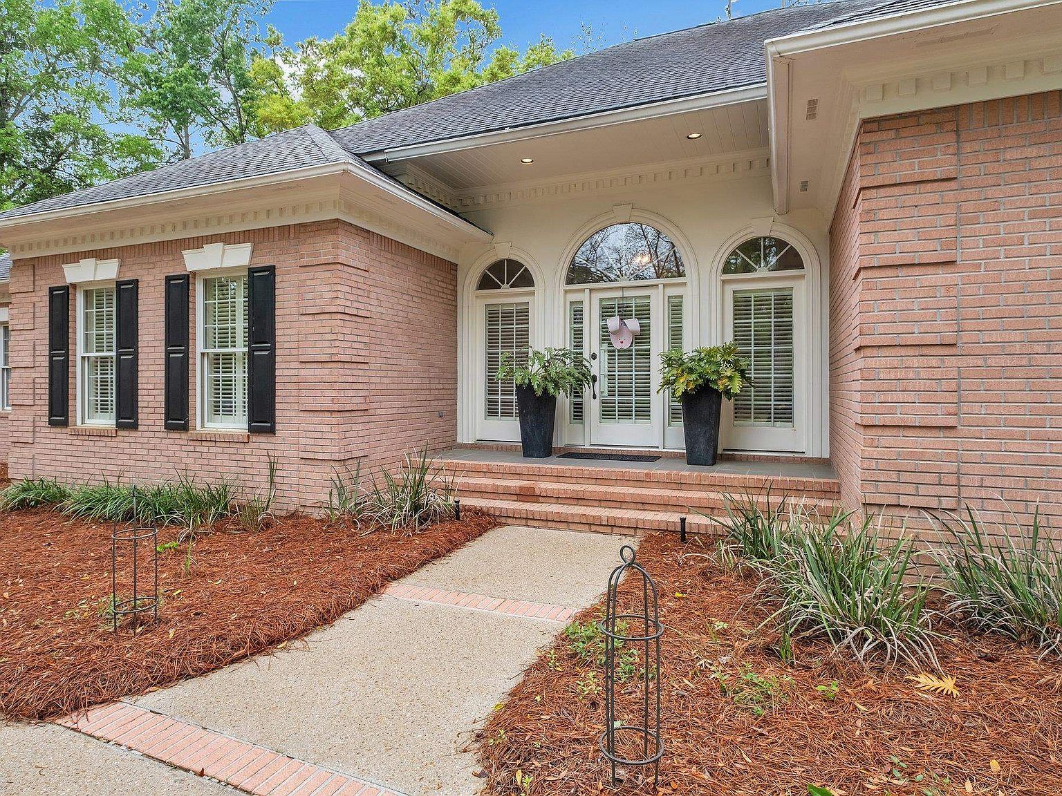 8555 Congressional Dr Tallahassee, FL 32312 - Thumbnail 3