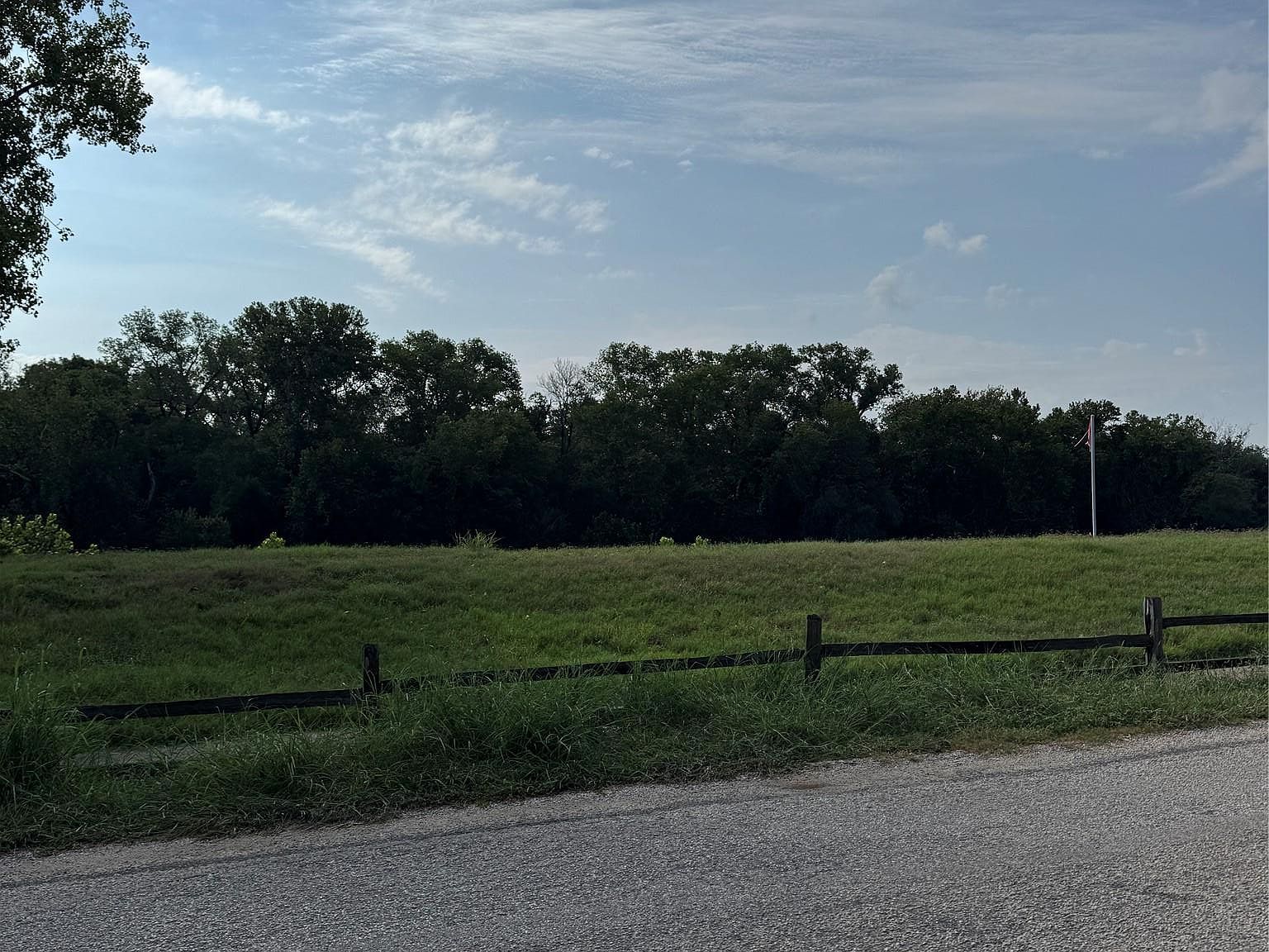 736 E Riverside Dr Bastrop, TX 78602 - Thumbnail 3