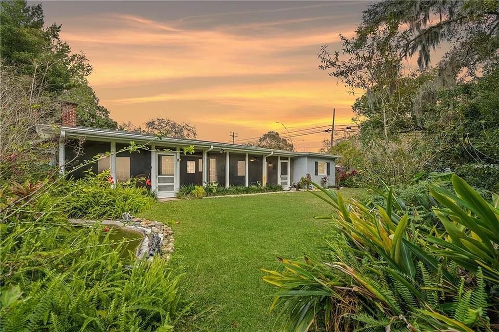 2102 W Kyra Dr Tampa, FL 33612 - Thumbnail 3