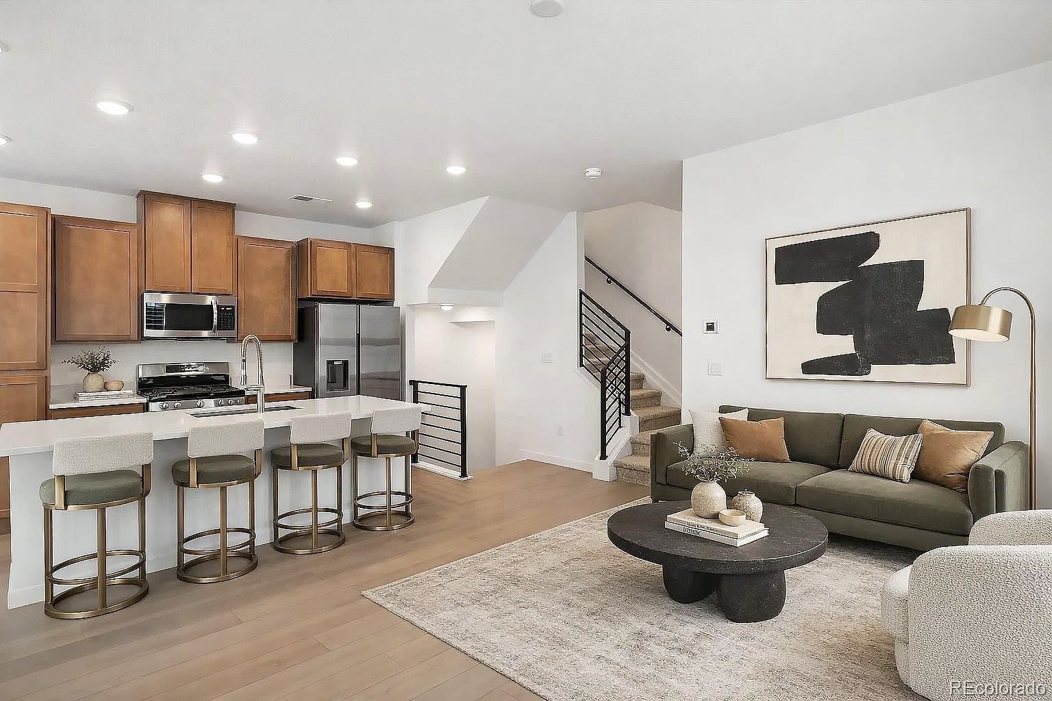 2060 S Holly St Unit 2 Denver, CO 80222 - Thumbnail 3