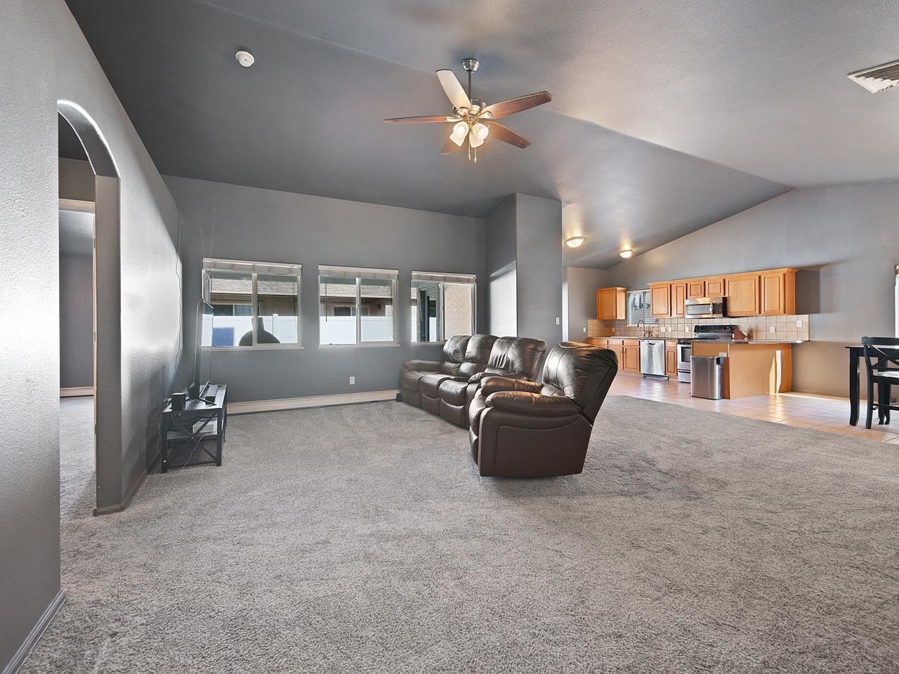 3016 Autumn Glenn Grand Junction, CO 81504 - Thumbnail 3