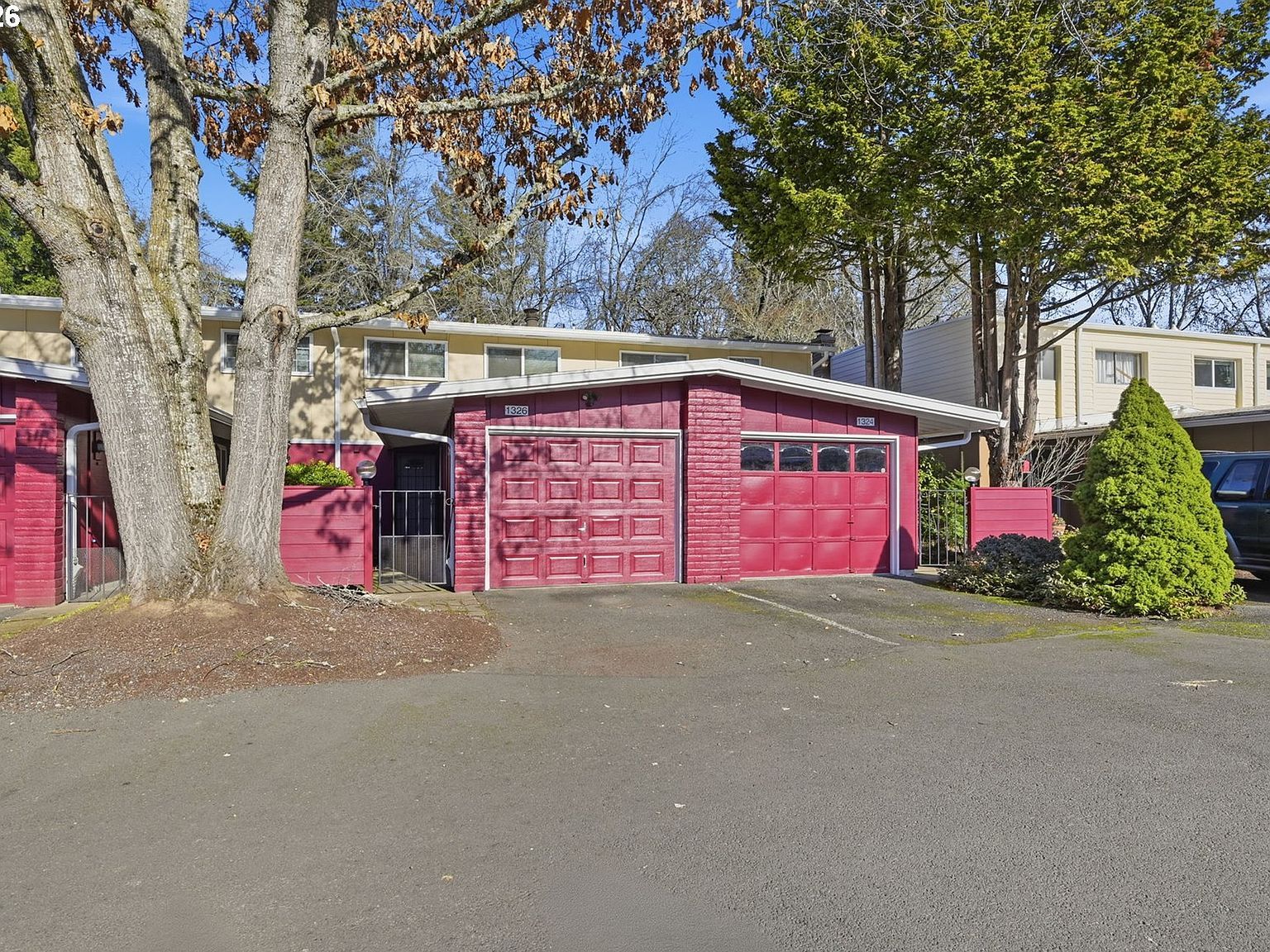 1326 Quaker St Eugene, OR 97402 - Thumbnail 3