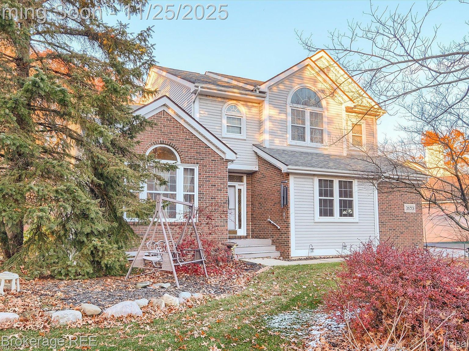 2653 Ravine Side Dr N Howell, MI 48843 - Thumbnail 3