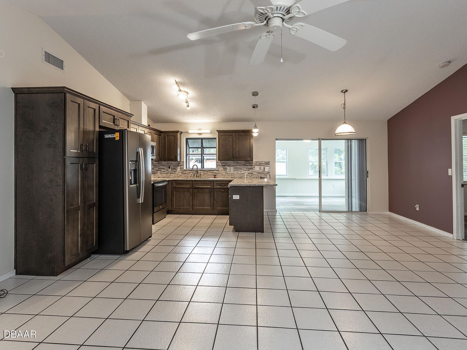 550 Locust St Port Orange, FL 32127 - Thumbnail 3