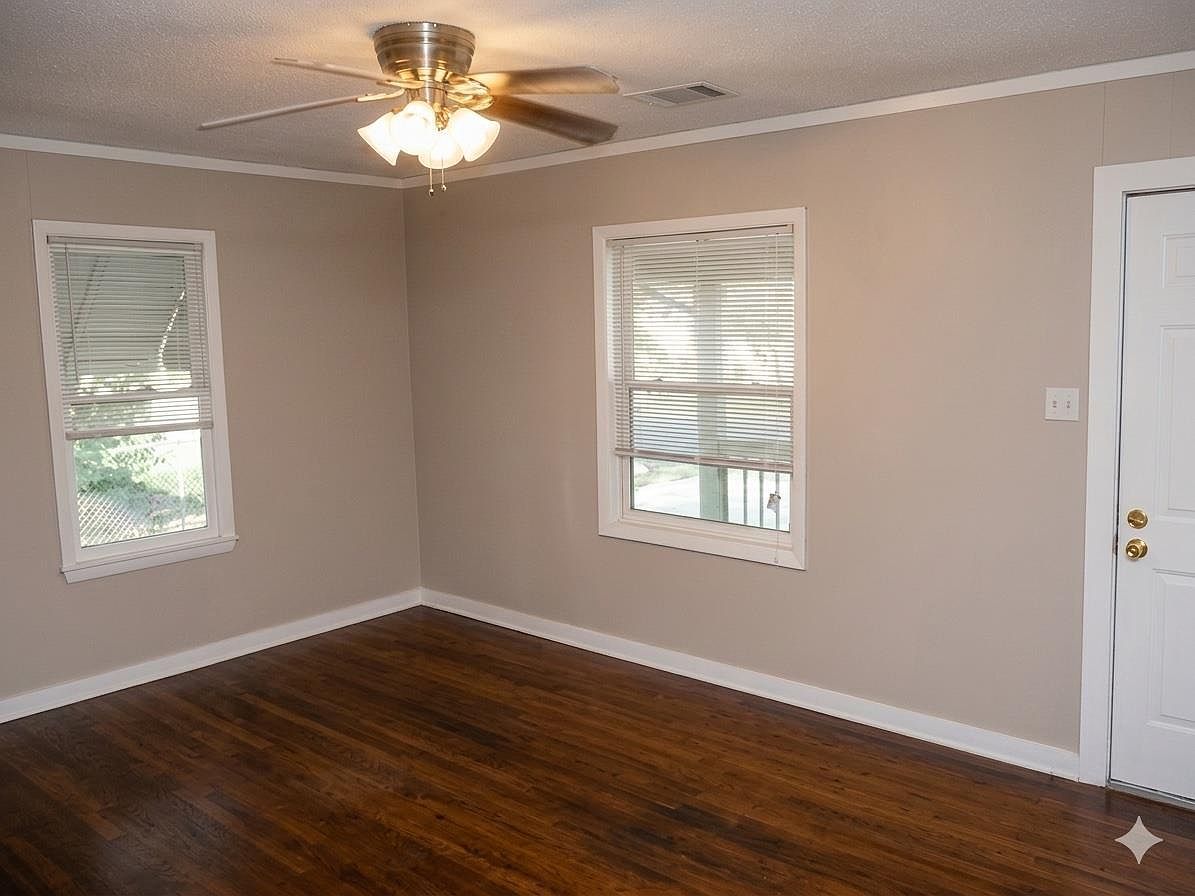 5402 Harmon Ave Austin, TX 78751 - Thumbnail 3