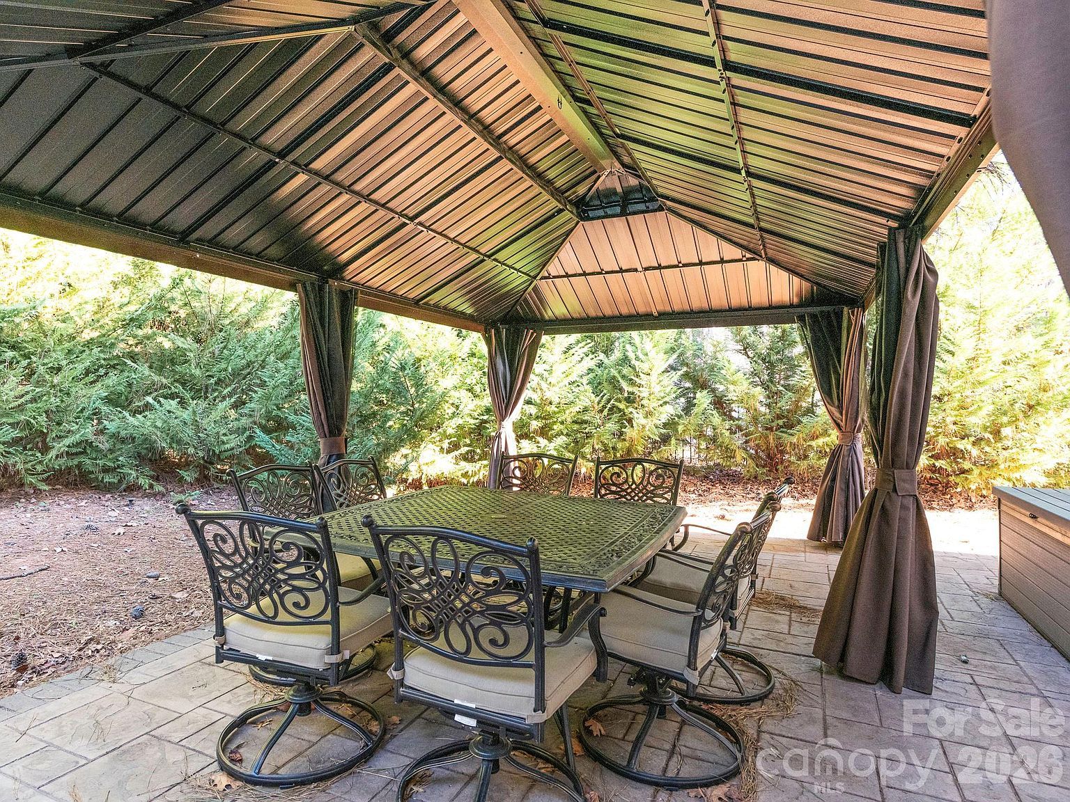 6203 Forest Pond Dr Charlotte, NC 28262 - Thumbnail 3