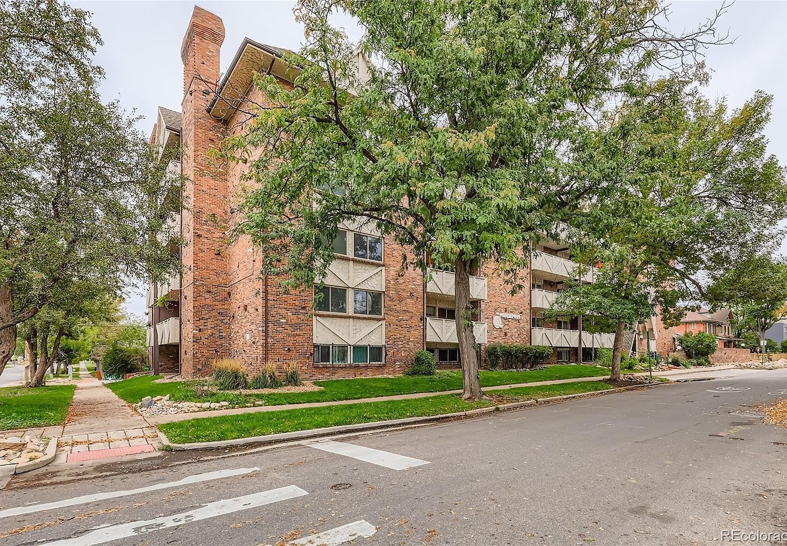 1366 Garfield St APT 209 Denver, CO 80206 - Thumbnail 3