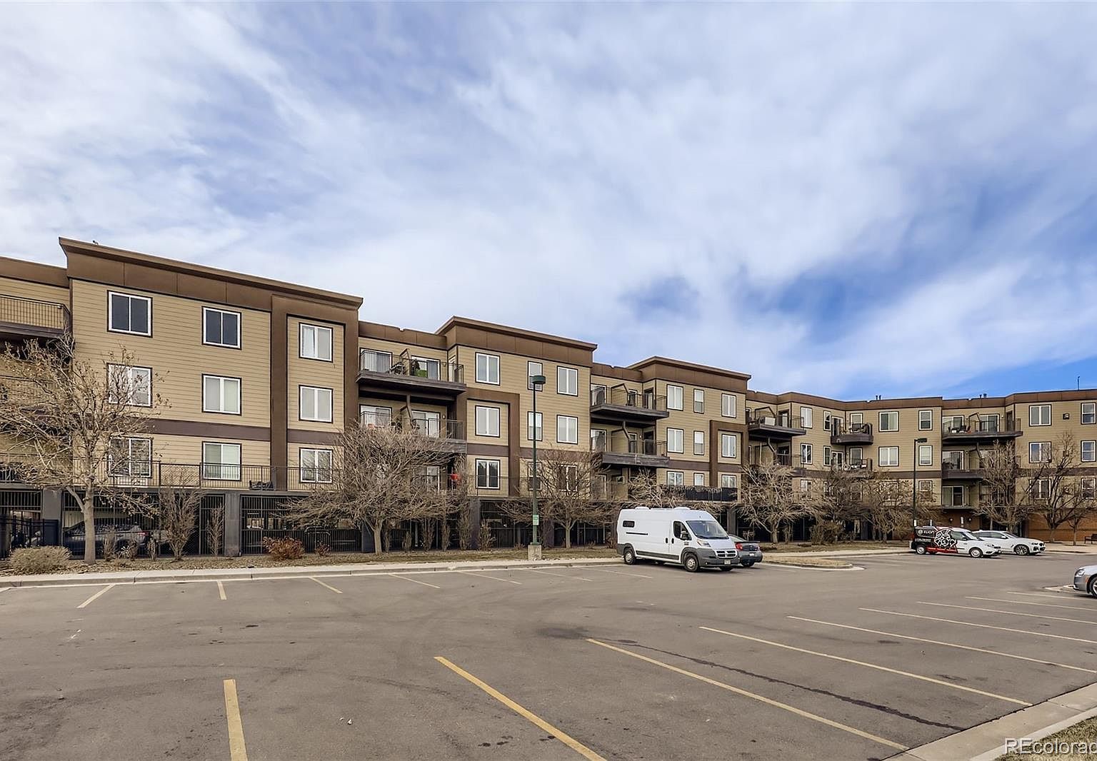 15475 Andrews Dr Unit 304 Denver, CO 80239 - Thumbnail 3