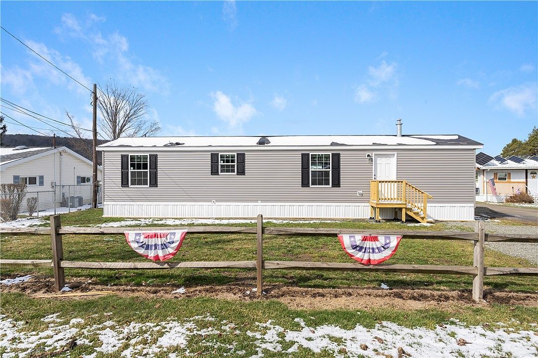 1-7555 Airport Rd Hornell, NY 14843 - Thumbnail 3