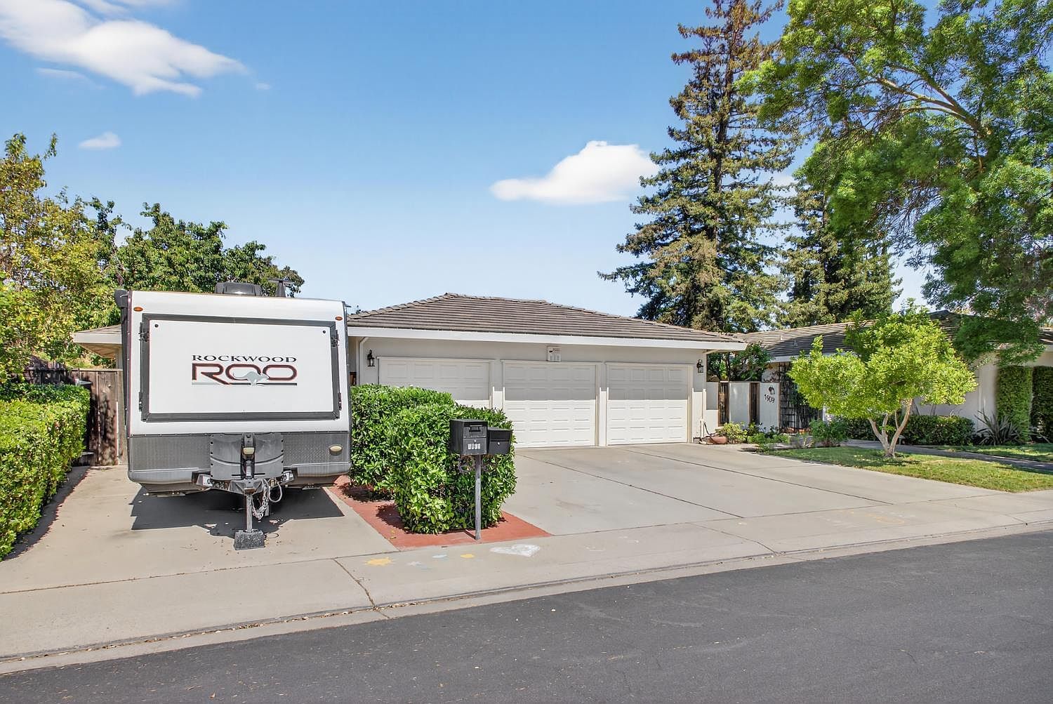 1909 Chelwood Way Modesto, CA 95355 - Thumbnail 3