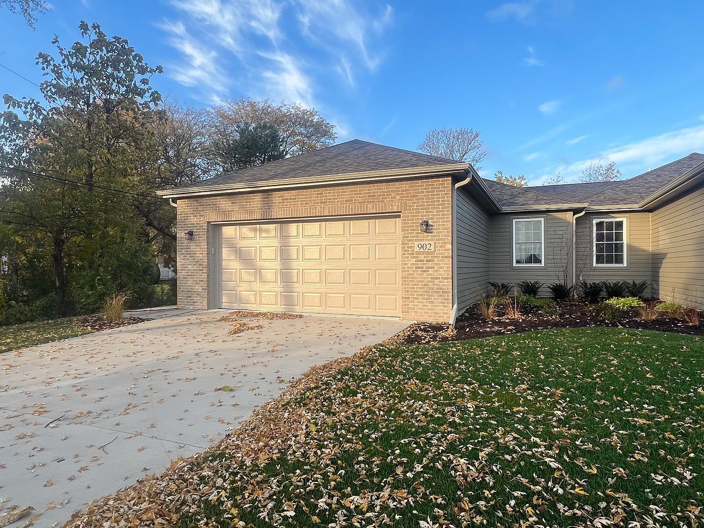 902 Lange Ave Beecher, IL 60401 - Thumbnail 3