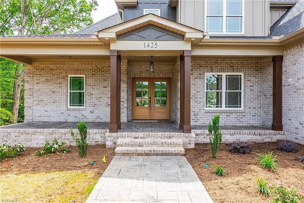 7112 Woodfield Heights Dr Stokesdale, NC 27357 - Thumbnail 3