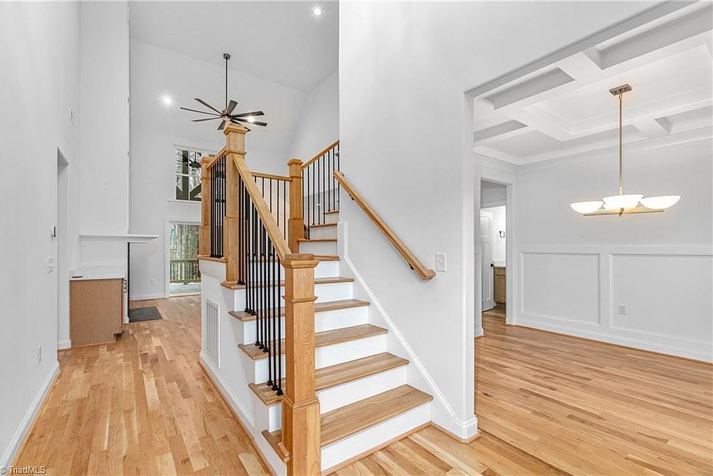 7216 Woodfield Heights Dr Stokesdale, NC 27357 - Thumbnail 3