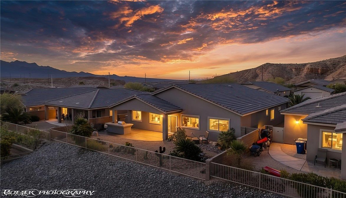 1352 Lexington Ln Mesquite, NV 89027 - Thumbnail 3