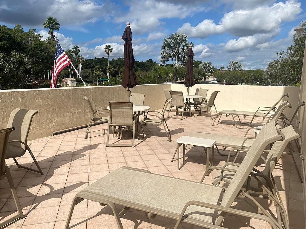 7280 S Devon Dr #208 Tamarac, FL 33321 - Thumbnail 3