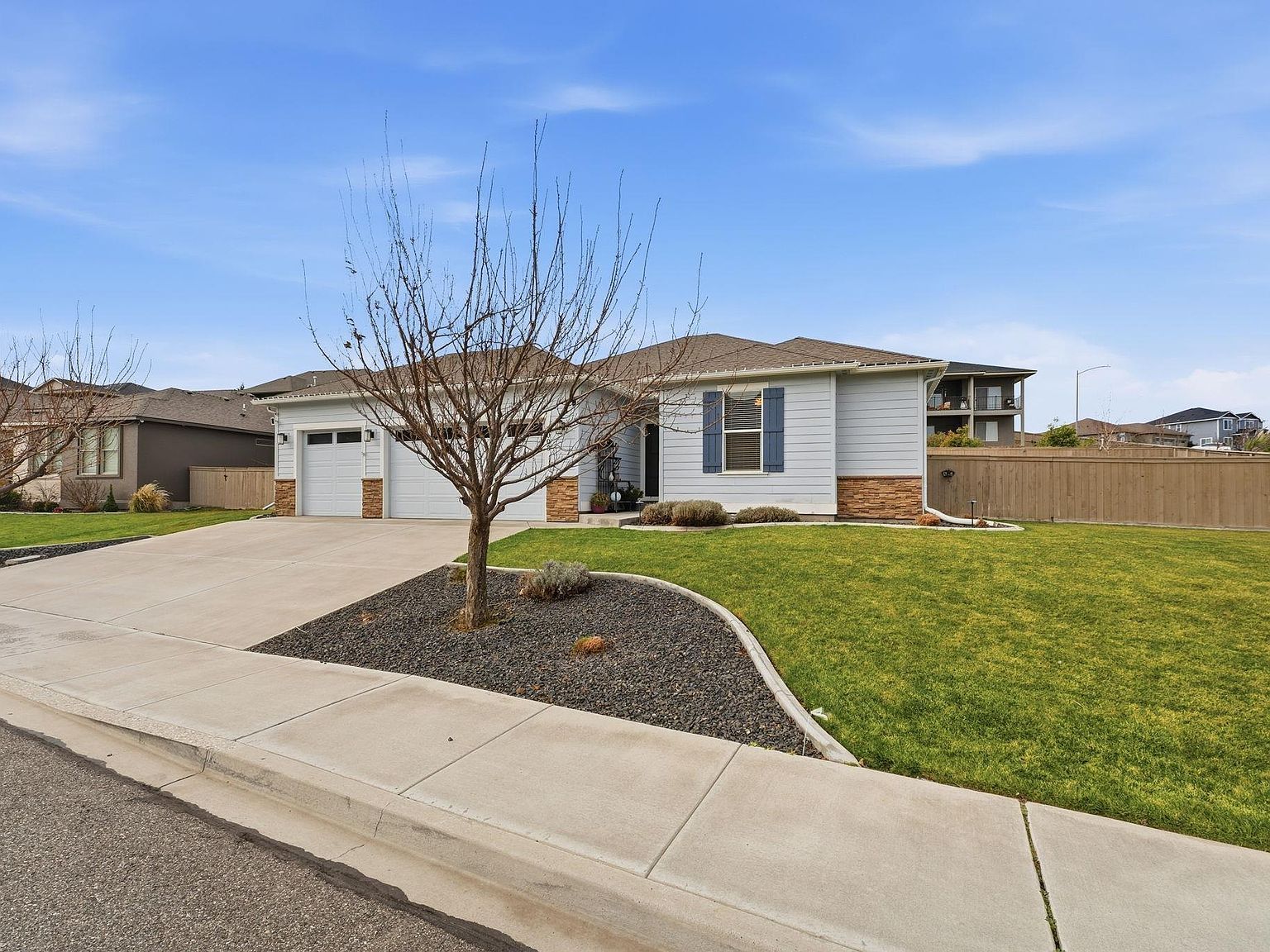 1003 Chinook Dr Richland, WA 99352 - Thumbnail 3